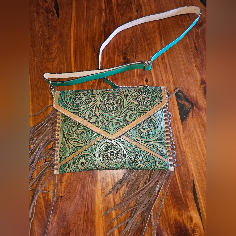 AMERICAN DARLINE. green tooled bag